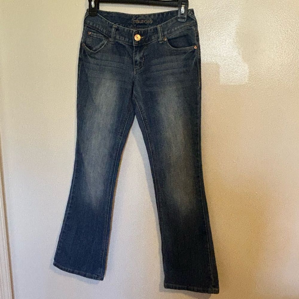 Maurices Women’s MIA Straight Leg Jeans Size 0 Short